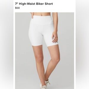 ALO YOGA 7” white bike shorts S